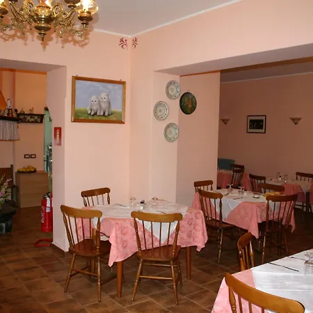 Hotel Alle Alpi 2*