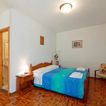 Hotel Alle Alpi 2*